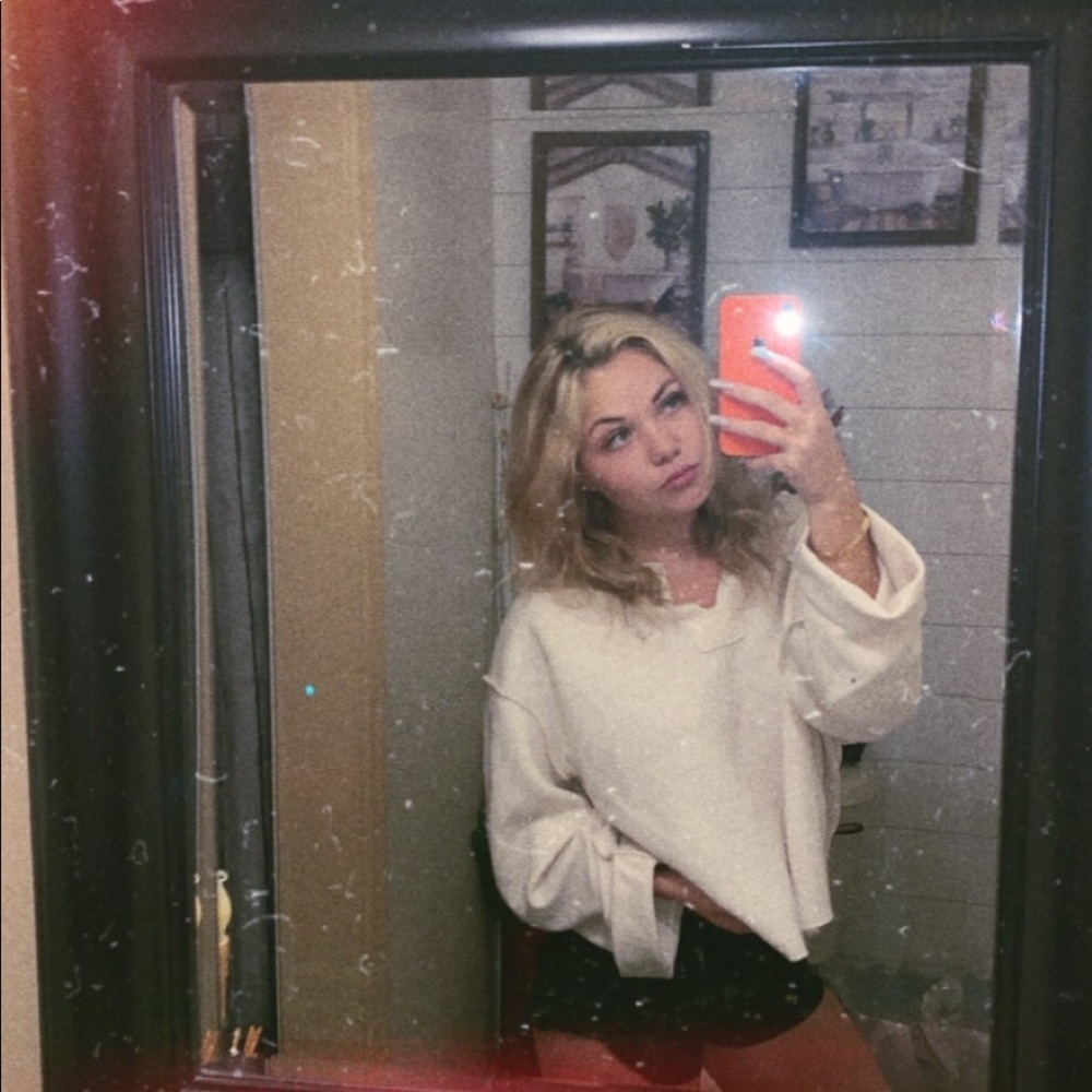 Meet your Posher, Lexey